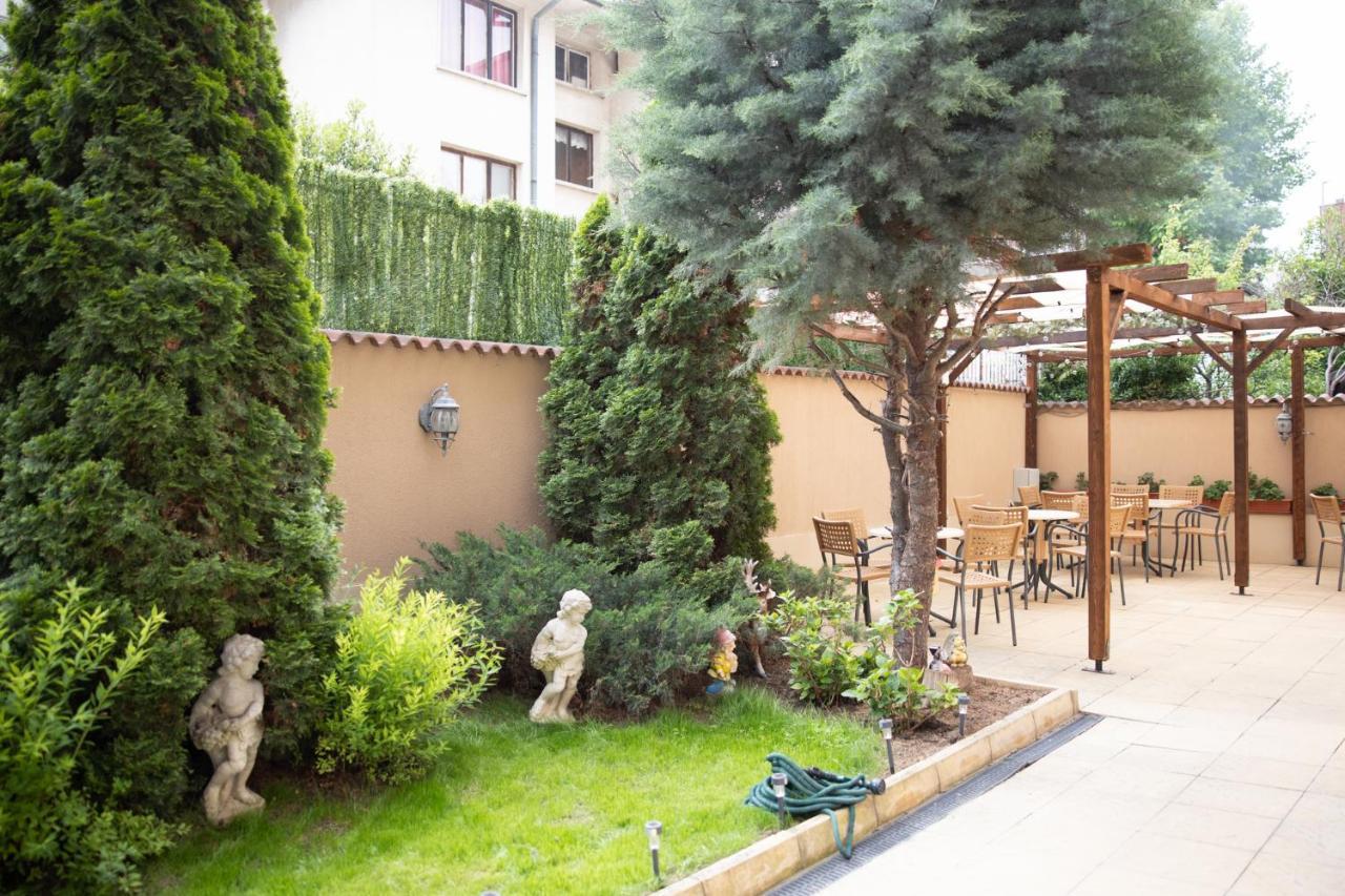 Villa Martina เนเซบาร์ ภายนอก รูปภาพ